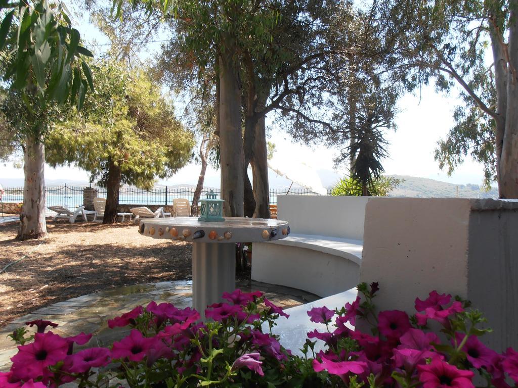 Ormos Drepanou Apartments ลิเกีย ภายนอก รูปภาพ