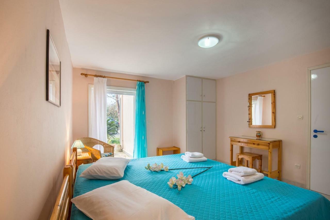 Ormos Drepanou Apartments ลิเกีย ภายนอก รูปภาพ